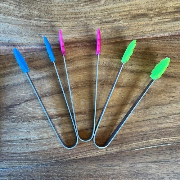 Stainless Steel & Silicone Tongs With Colorful Shell And Flower Designs Set Of 6 - Picture 6 of 8